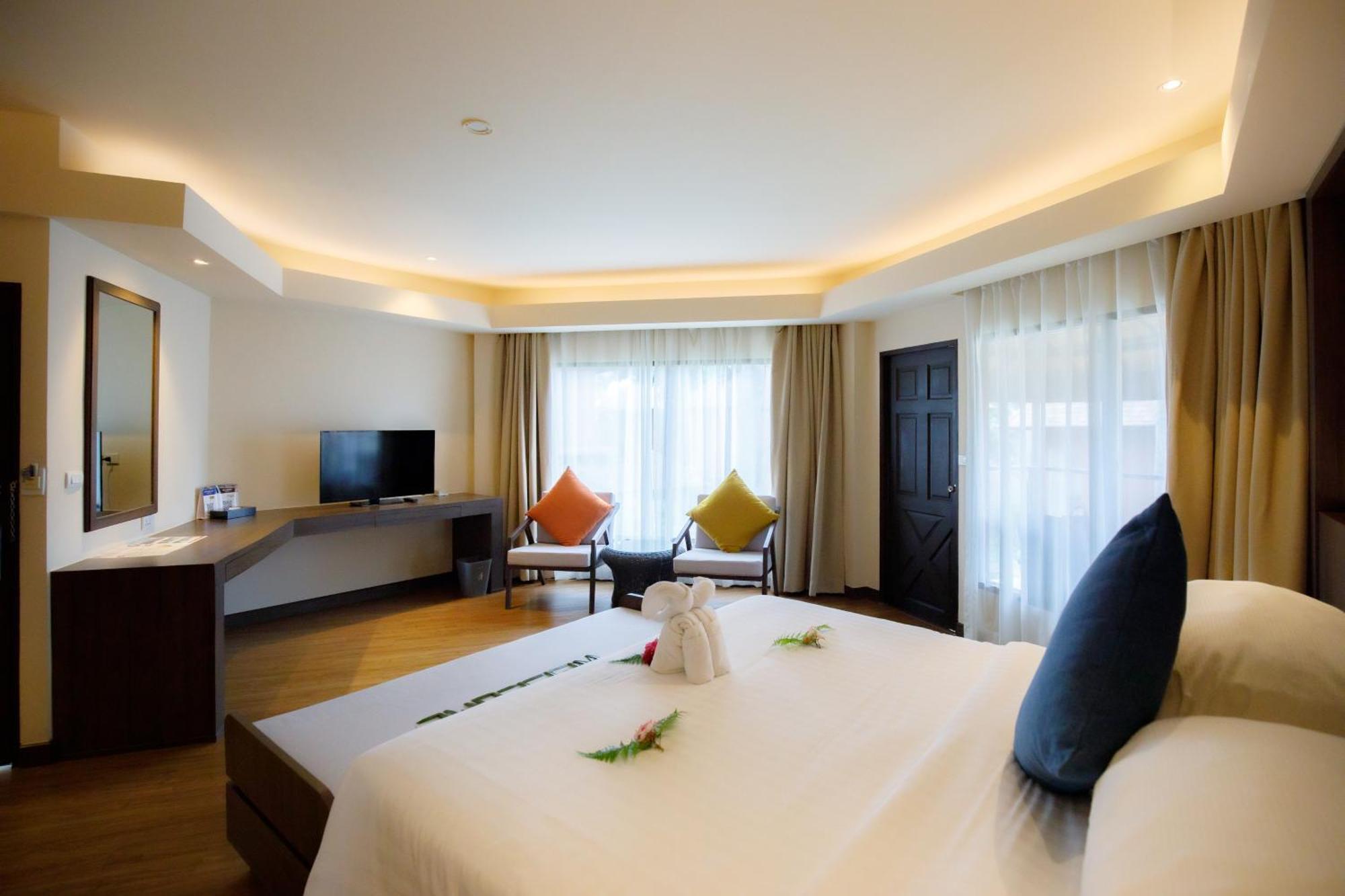 Beyond Krabi Hotell Klong Muang Beach Exteriör bild