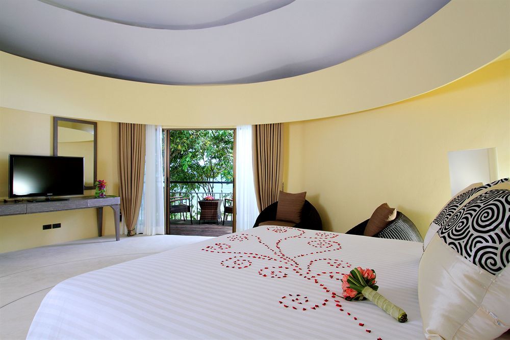 Beyond Krabi Hotell Klong Muang Beach Exteriör bild